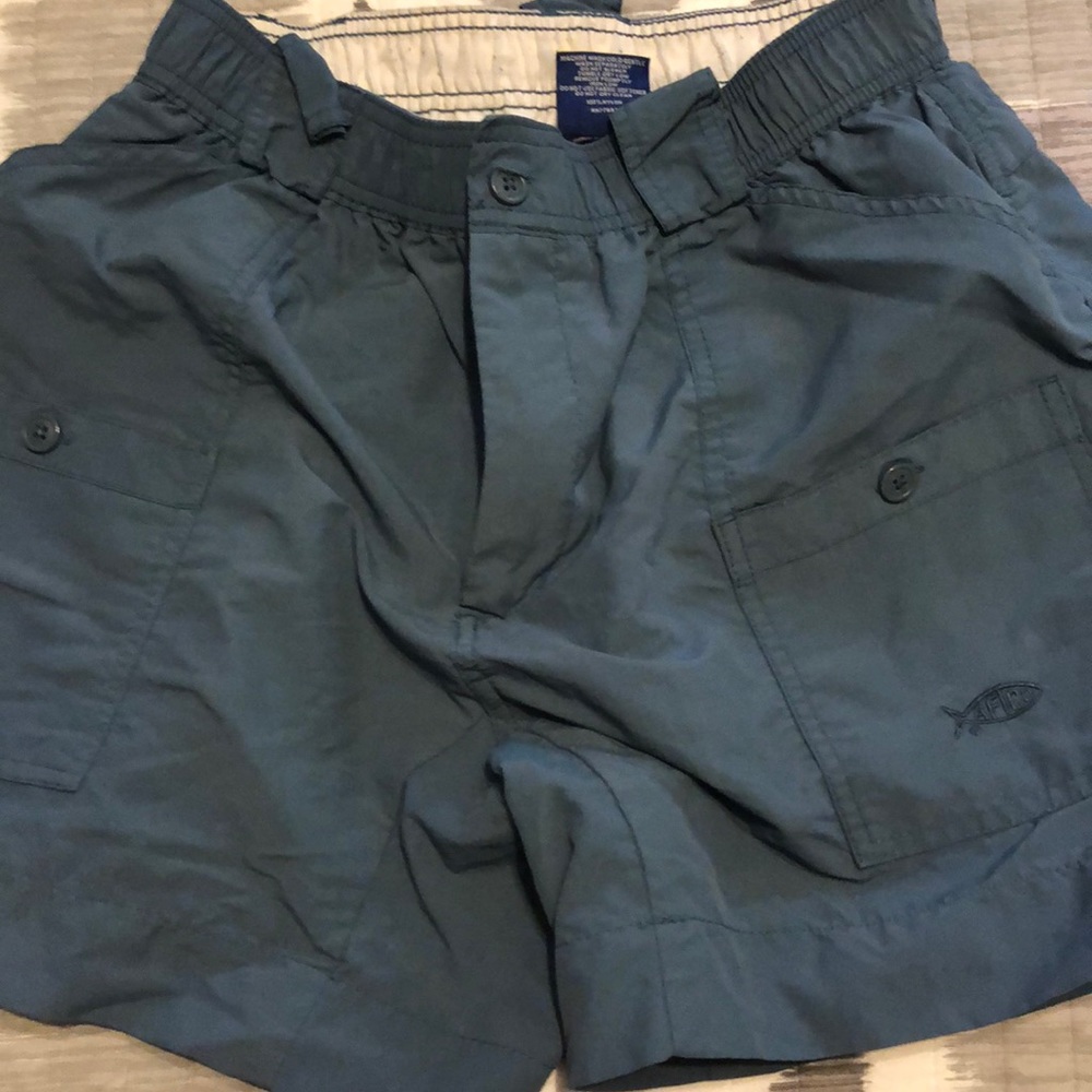 Men’s AFTCO shorts